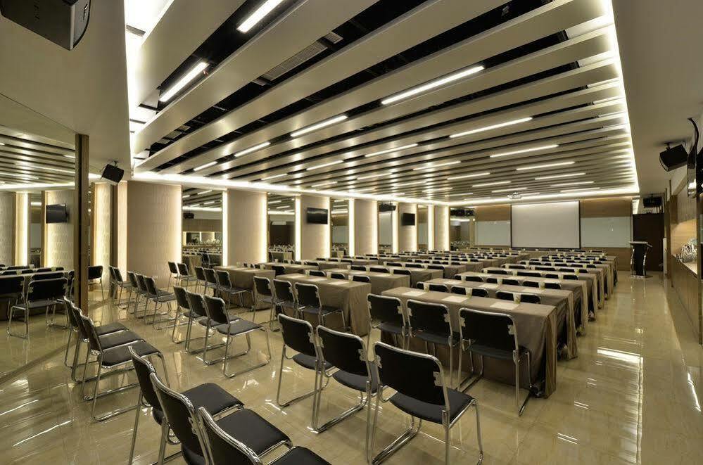 Tsun Huang Hotel Chiayi Eksteriør billede